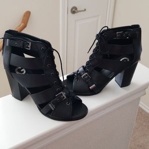Guess Chunky Heel Sandal